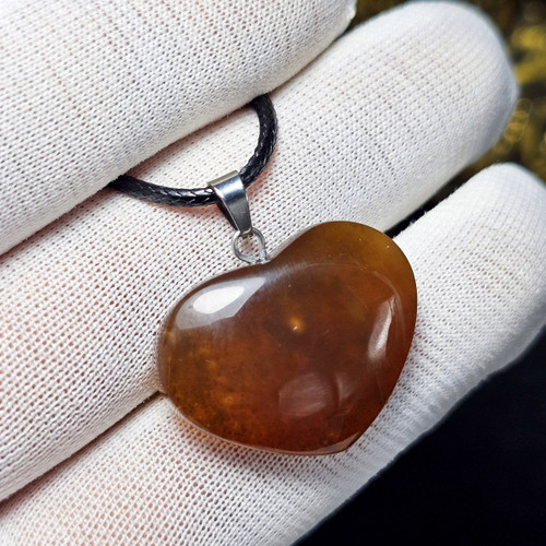 آویز گردنبند