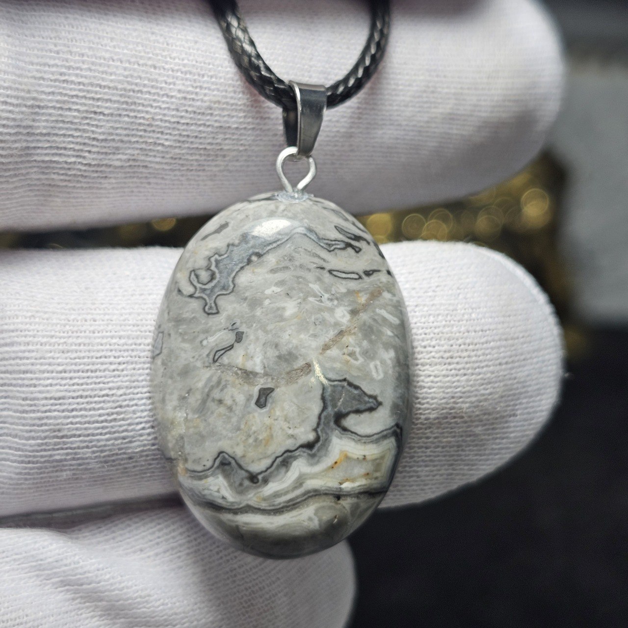 آویز گردنبند