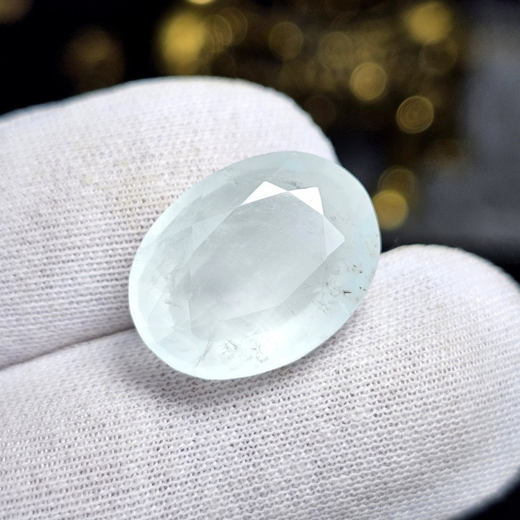 نگین آکوامارین معدنی