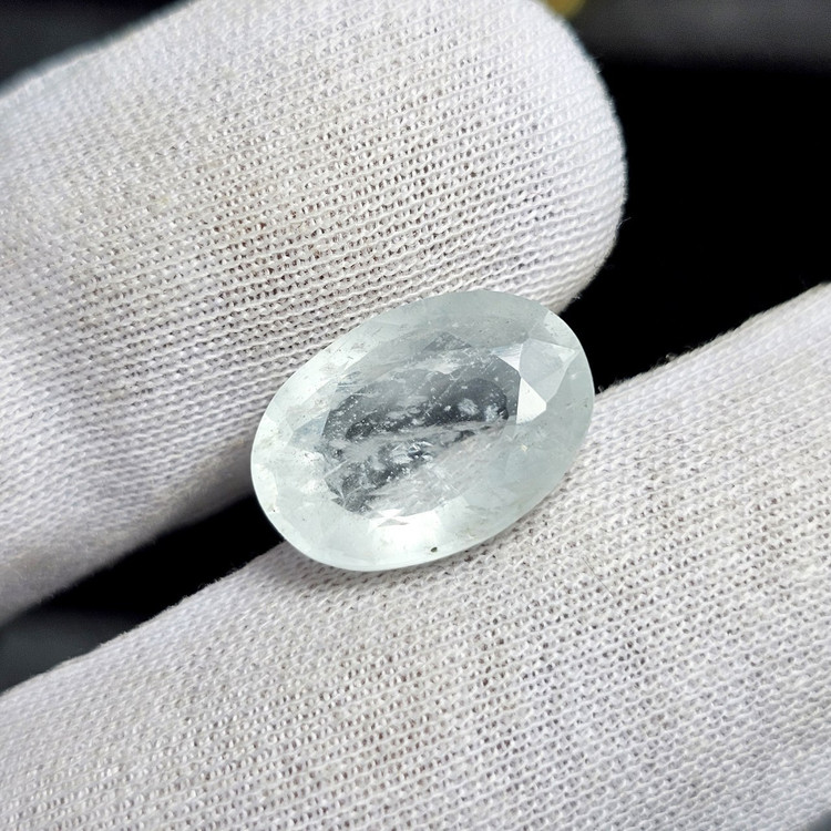 نگین آکوامارین معدنی