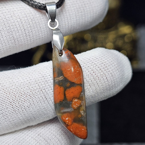 آویز گردنبند