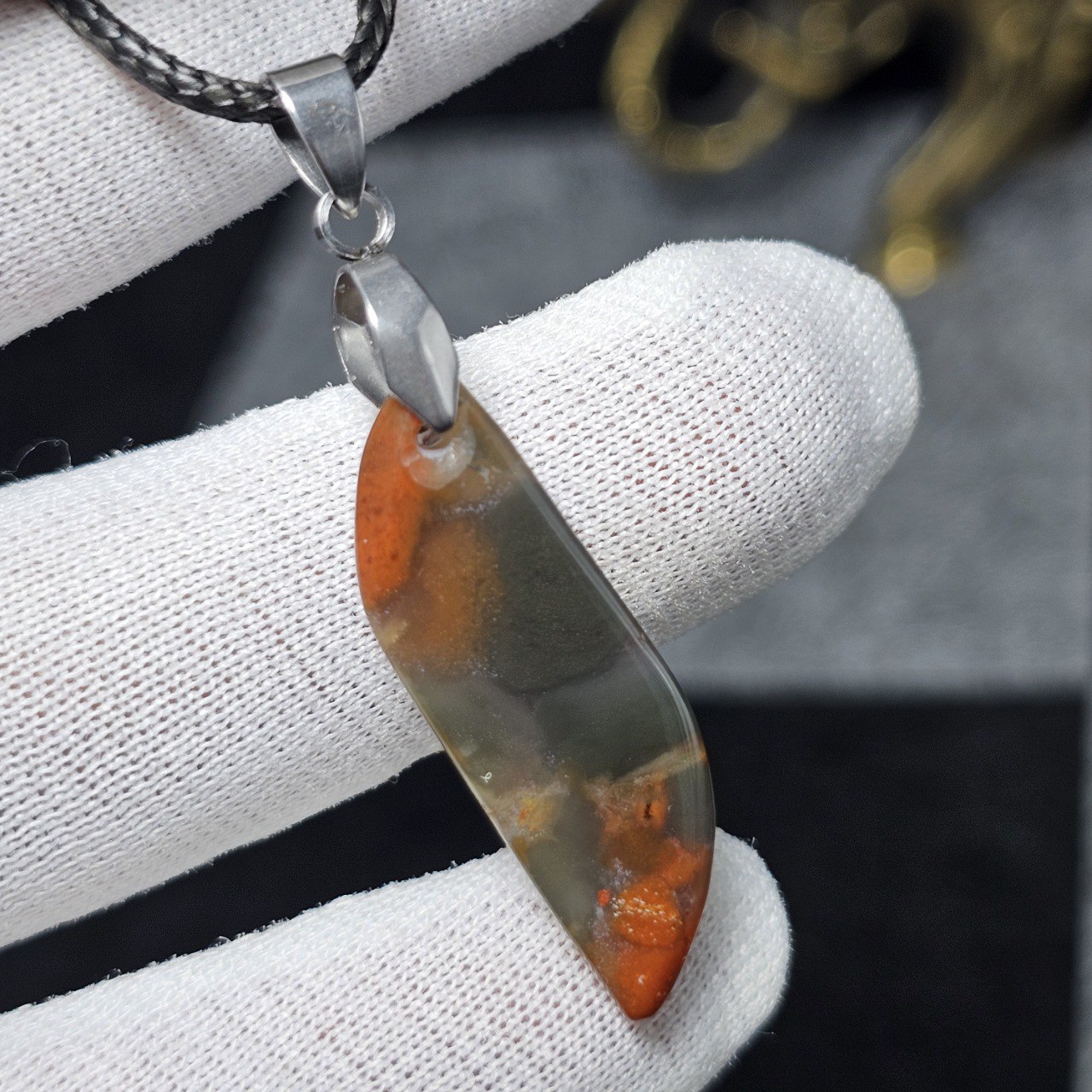 جاسپر خونی معدنی