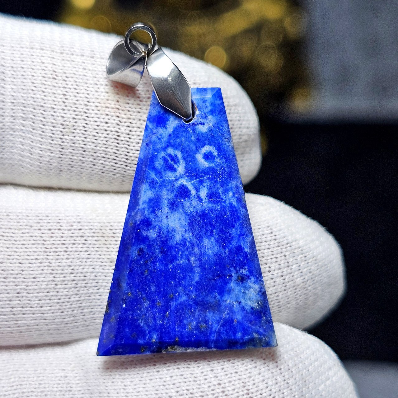 آویز گردنبند