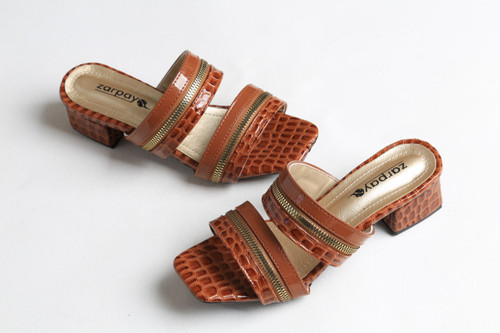 صندل مجلسی _ روفرشی زنانه کد 800-20 (پاشنه: 8cm- 4cm)