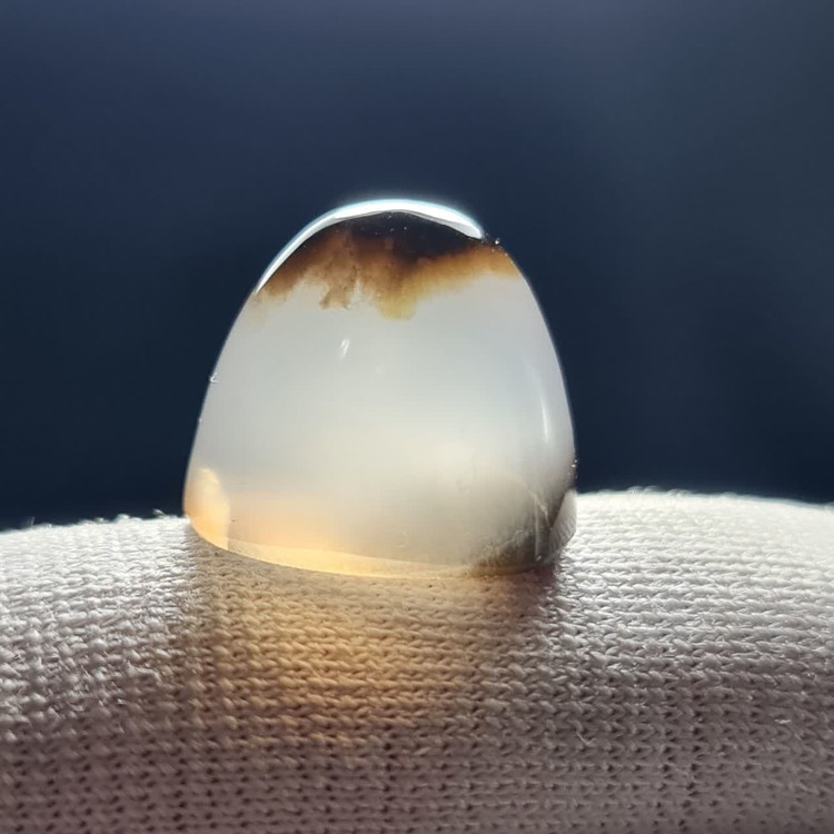 نگین سنگ طبیعی عقیق سه پوست معدنی طرح خاص ▫️کد 38905