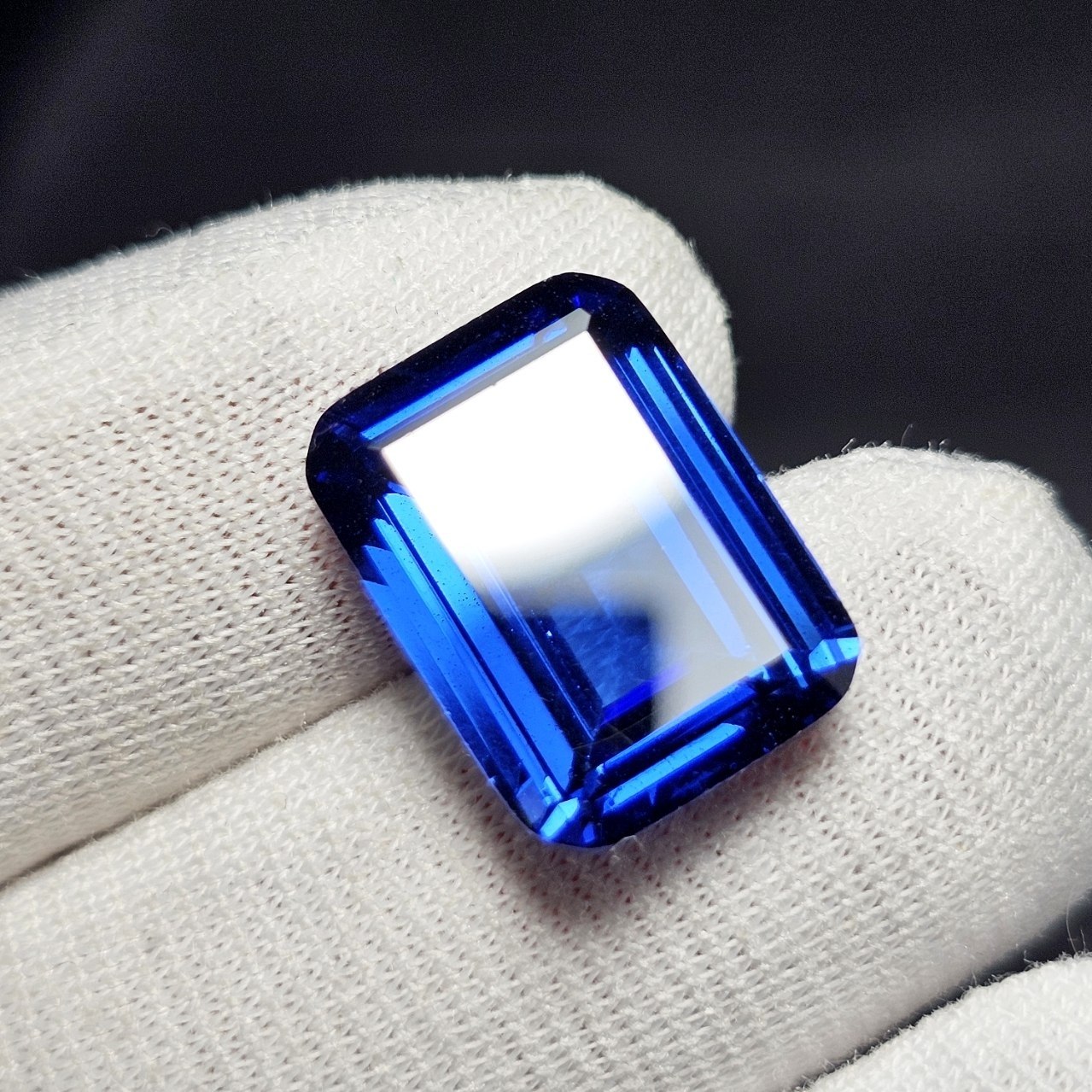 نگین سنگ یاقوت کبود شمش  ▫️کد  38981